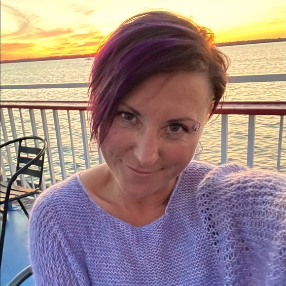 Meet your Posher, Gisele - Picture 1 of 1